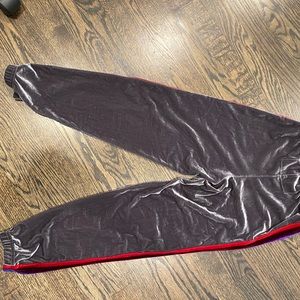 Aviator Nation kid’s classic velvet sweatpants